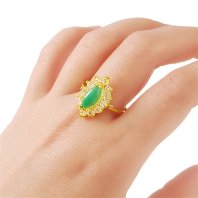 Luxury Gold Geometric Crystal Ring – Trendy Fashion Jewelry for Women