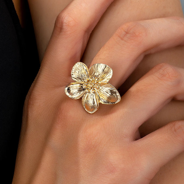 Women’s Adjustable Flower Ring – Elegant & Versatile