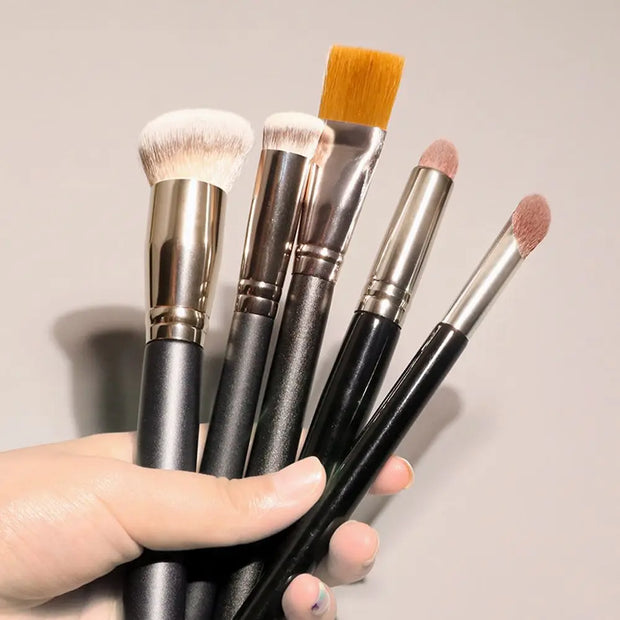 Foundation & Concealer Makeup Brush – Blush, Eyeshadow, Kabuki Face Brush