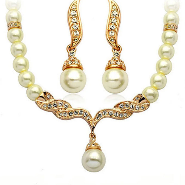 Elegant 2-Piece Bridal Jewelry Set – Necklace & Earrings