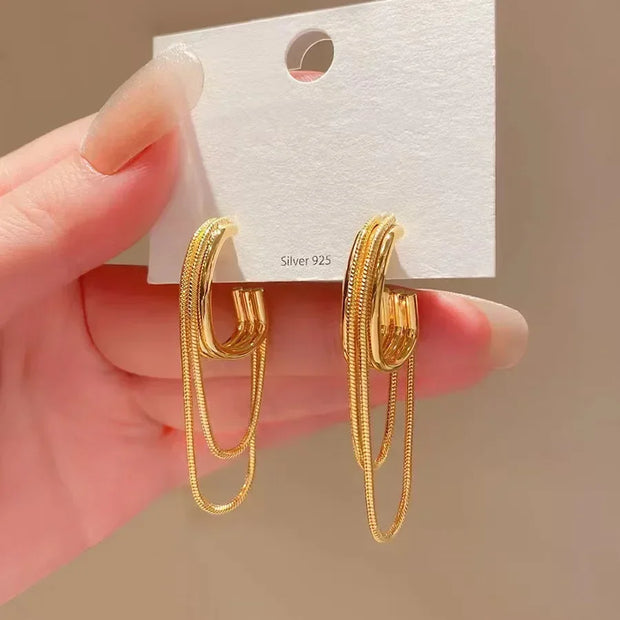 French Vintage Faux Pearl C-Design Earrings | Luxurious Drop Earrings for Women