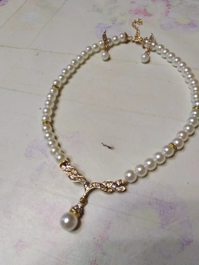 Elegant 2-Piece Bridal Jewelry Set – Necklace & Earrings