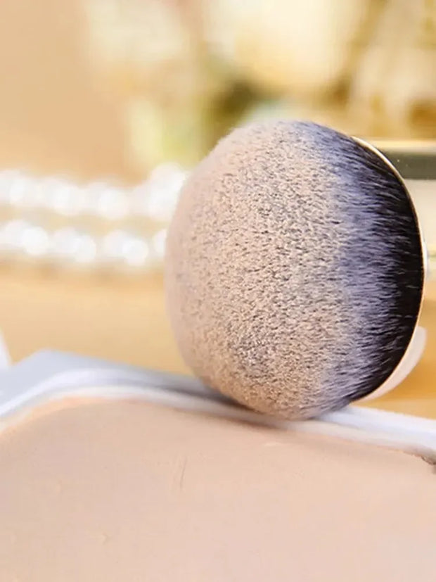 Luxury Mushroom Foundation Brush – Flawless BB Cream & Liquid Makeup Applicator with Ultra-Soft Fiber Bristles, Portable & Skin-Friendly