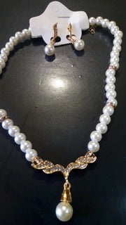 Elegant 2-Piece Bridal Jewelry Set – Necklace & Earrings
