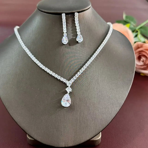 Sparkling 3-Piece Jewelry Set – Elegant Style for Every Occasion