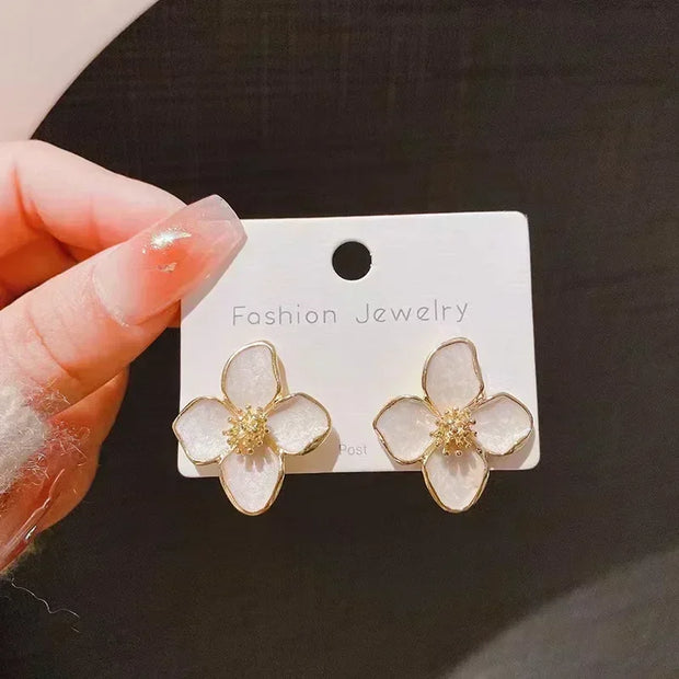 French Vintage Faux Pearl C-Design Earrings | Luxurious Drop Earrings for Women