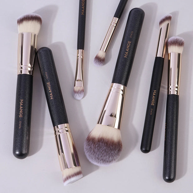 MAANGE 7-Piece Professional Makeup Brush Set – Flawless Application Every Time
