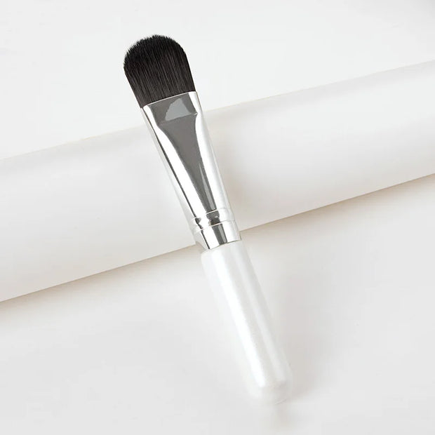 Face Mask & Makeup Brush – Flat Soft Hair Applicator
