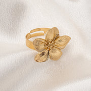 Women’s Adjustable Flower Ring – Elegant & Versatile