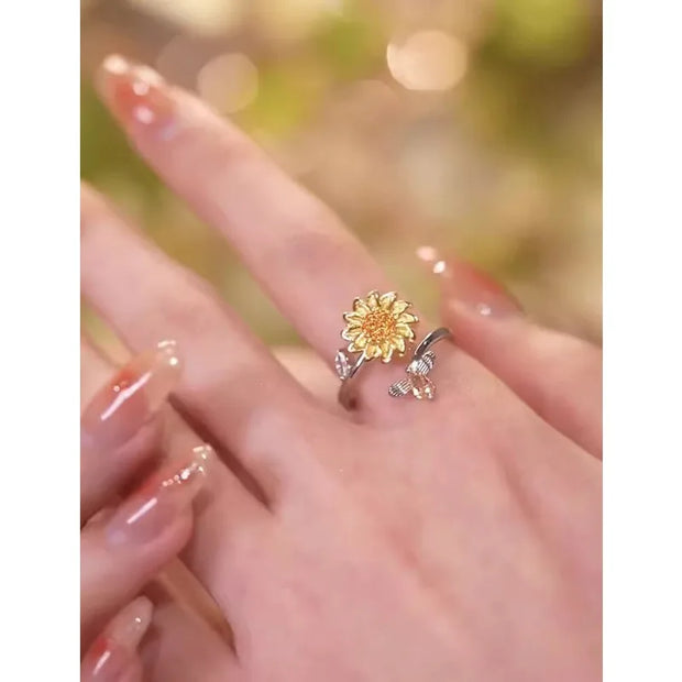 Rotating Sunflower Butterfly Zircon Ring