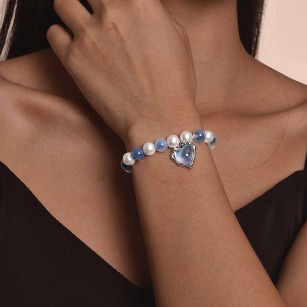 Women’s Beaded Heart Charm Bracelet – Natural Stone & Pearl Stretch Bangle